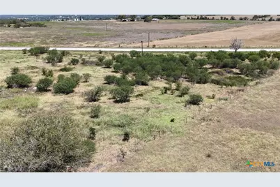 7789 State Highway 111 W, Yoakum, TX 77995 - Photo 18