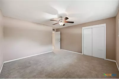 1032 S Mesquite Avenue, New Braunfels, TX 78130 - Photo 20