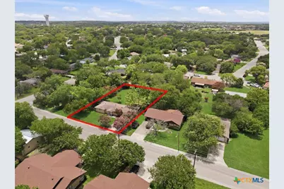1032 S Mesquite Avenue, New Braunfels, TX 78130 - Photo 4