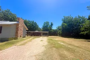 1208 N College St, Killeen, TX 76541 - Photo 4
