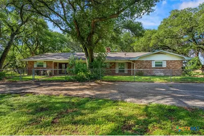 700 Shanklin Road, Belton, TX 76513 - Photo 2