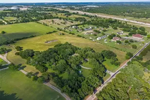 700 Shanklin Rd, Belton, TX 76513 - Photo 4