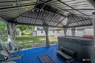 301 N 40th St, Waco, TX 76710 - Photo 24