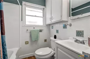 301 N 40th St, Waco, TX 76710 - Photo 14