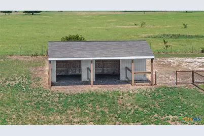1060 Hackberry Road, Salado, TX 76571 - Photo 22