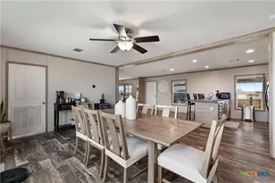 122 Kelp Gull Dr, Del Valle, TX 78617 - Photo 14