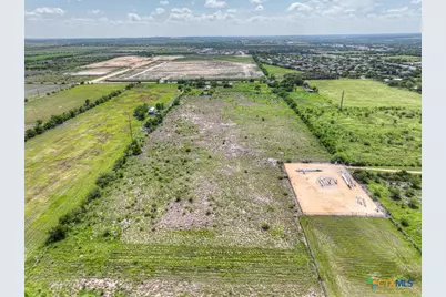 521 Ron Road, New Braunfels, TX 78124 - Photo 8