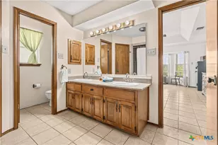 4911 Youngsford Rd, Marion, TX 78124 - Photo 26