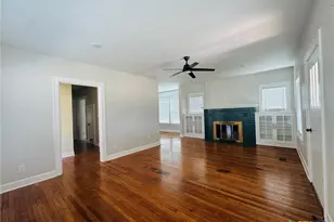 1012 E Main St, Gatesville, TX 76528 - Photo 2