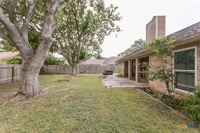 402 Chimney Rock Drive, Victoria, TX 77904 - Photo 28