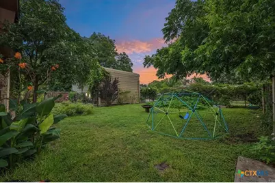205 N Avenue E., Elgin, TX 78621 - Photo 28