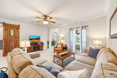 805 Madison Avenue, New Braunfels, TX 78130 - Photo 16
