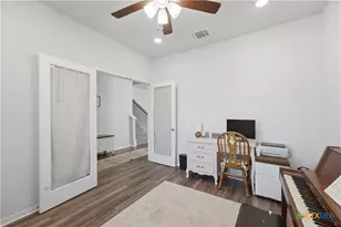 636 Friar Tuck Dr, Temple, TX 76502 - Photo 6