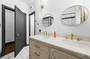 1707 N Travis Ave, Cameron, TX 76520 - Photo 36