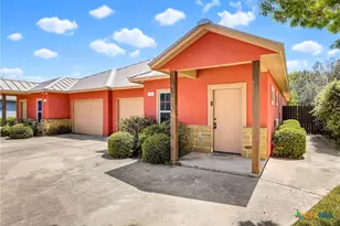 1014 Tripp Ln, New Braunfels, TX 78130 - Photo 2