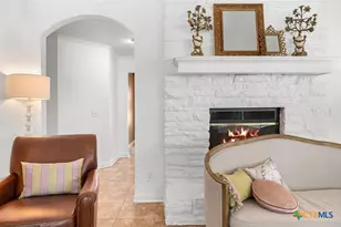1102 N Ave F, Elgin, TX 78621 - Photo 26