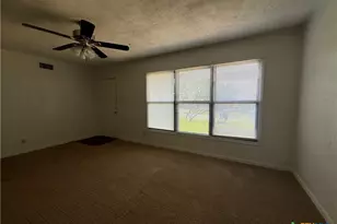 1301 E Avenue H, Killeen, TX 76541 - Photo 4