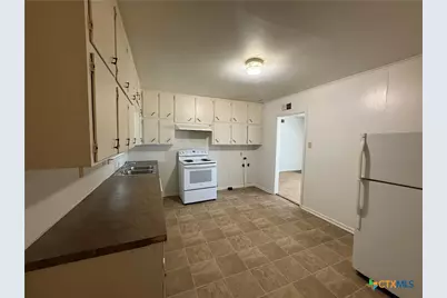 1301 E Avenue H, Killeen, TX 76541 - Photo 8