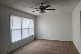 1301 E Avenue H, Killeen, TX 76541 - Photo 10