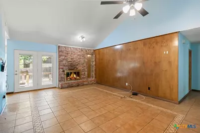 102 Chaparral Street, San Marcos, TX 78666 - Photo 4
