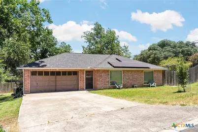 102 Chaparral Street, San Marcos, TX 78666 - Photo 2