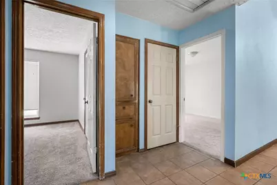 102 Chaparral Street, San Marcos, TX 78666 - Photo 16