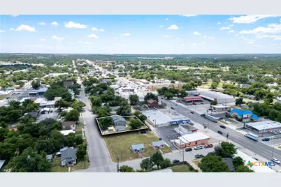107 E 2nd Street, Lampasas, TX 76550 - Photo 34