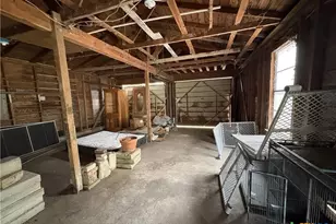 1203 N East St, Edna, TX 77957 - Photo 18
