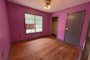 1203 N East St, Edna, TX 77957 - Photo 12