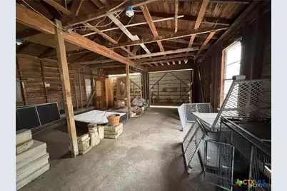 1203 N East Street, Edna, TX 77957 - Photo 18