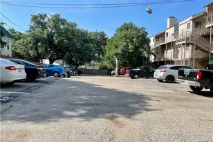 310 Pat Garrison St, San Marcos, TX 78666 - Photo 16