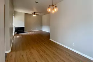 310 Pat Garrison St, San Marcos, TX 78666 - Photo 4