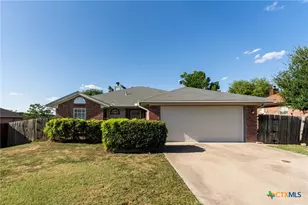 903 Whirlaway Dr, Copperas Cove, TX 76522 - Photo 2