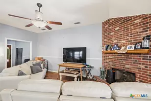 336 Raven Ridge, New Braunfels, TX 78130 - Photo 2