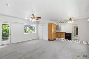 2108 River Rd, San Marcos, TX 78666 - Photo 10