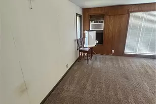 251 Hedges St, Bloomington, TX 77951 - Photo 18