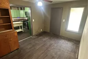 251 Hedges St, Bloomington, TX 77951 - Photo 6