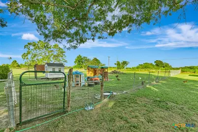 213 Wearden Drive, Victoria, TX 77904 - Photo 28