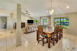 213 Wearden Dr, Victoria, TX 77904 - Photo 6