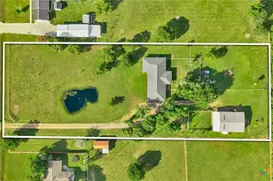 213 Wearden Dr, Victoria, TX 77904 - Photo 42
