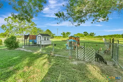 213 Wearden Drive, Victoria, TX 77904 - Photo 24