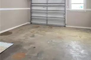 1021 N Virginia St, Port Lavaca, TX 77979 - Photo 14