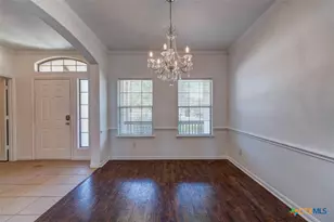 394 Pecan Meadows, New Braunfels, TX 78130 - Photo 6