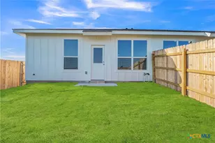 635 Pacific Crest Trl, Copperas Cove, TX 76522 - Photo 2