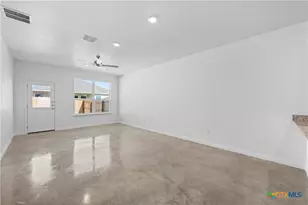 635 Pacific Crest Trl, Copperas Cove, TX 76522 - Photo 10