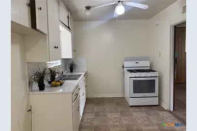 1405 E Avenue H, Killeen, TX 76541 - Photo 8