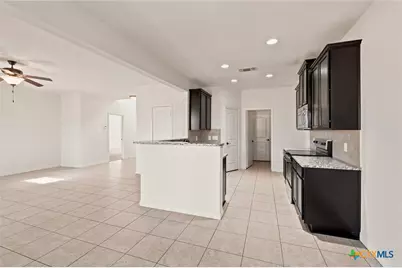 261 Primrose Way, New Braunfels, TX 78132 - Photo 6