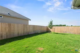 401 University Ave, Troy, TX 76579 - Photo 16