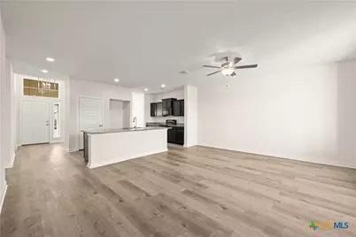 401 University Avenue, Troy, TX 76579 - Photo 14