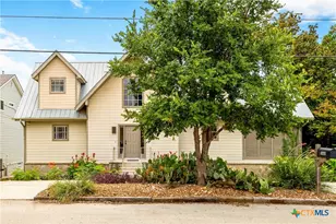 340 Rio Dr, New Braunfels, TX 78130 - Photo 4